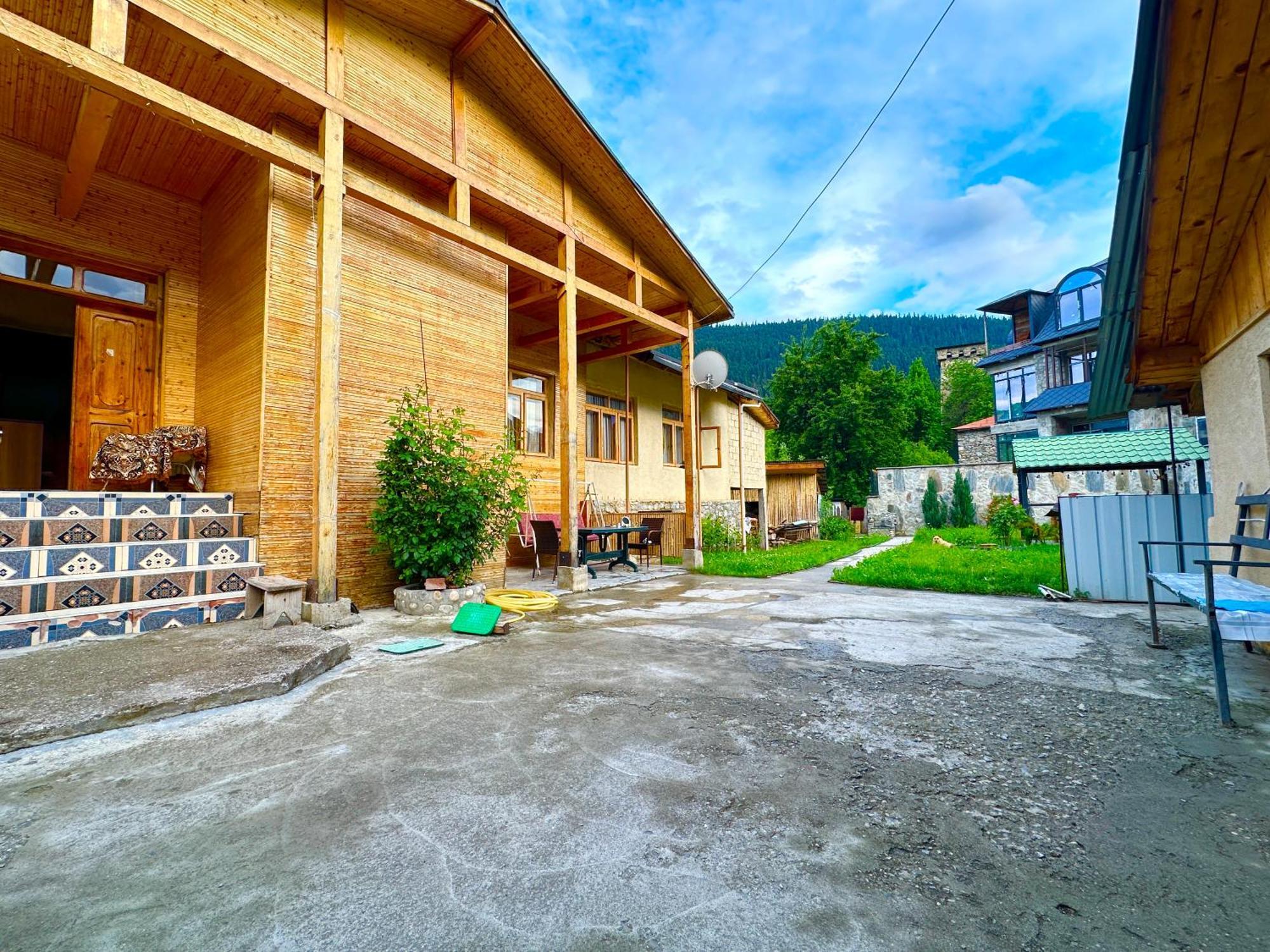 Mziuri Guest House Mestia Luaran gambar