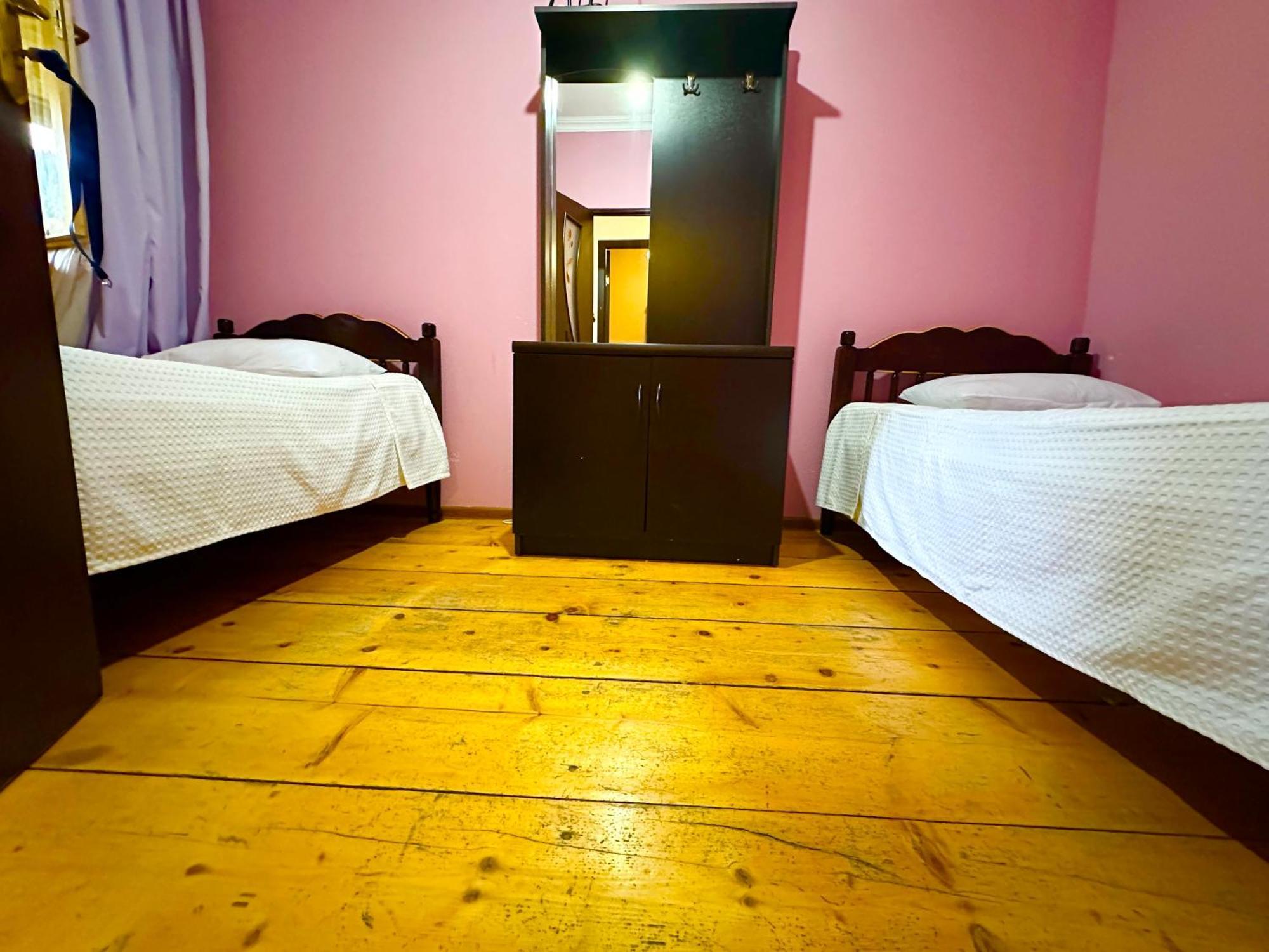 Mziuri Guest House Mestia Luaran gambar